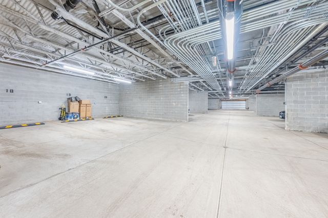 2217 W Madison Street 413, Chicago, IL 60612