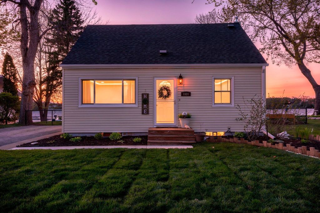 1920 Main Street NW, Elk River, MN 55330