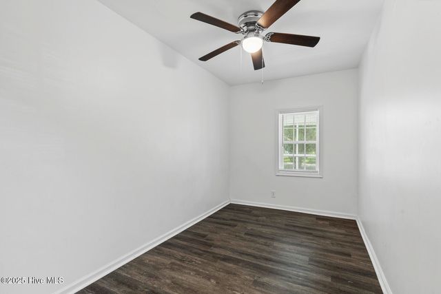 106 Rodeo Lane, Jacksonville, NC 28540