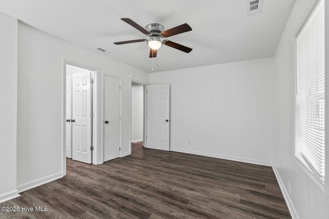 106 Rodeo Lane, Jacksonville, NC 28540