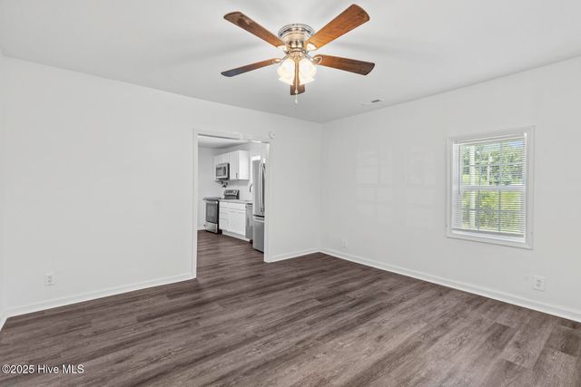 106 Rodeo Lane, Jacksonville, NC 28540