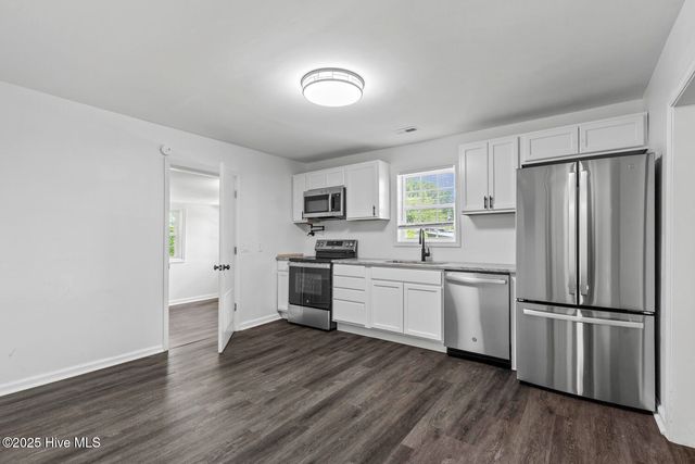 106 Rodeo Lane, Jacksonville, NC 28540