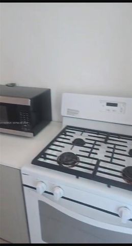 2220 Calais Dr 4, Miami Beach, FL 33141