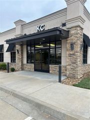 3664 NE Ralph Powell Road, Lee's Summit, MO 64064