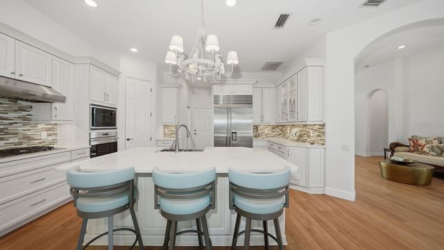 523 JUAN ANASCO DRIVE, Longboat Key, FL 34228