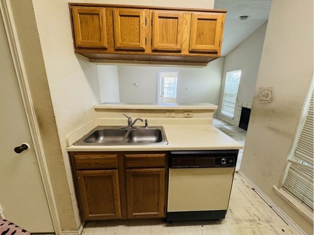 4113 Esters Road 603, Irving, TX 75038