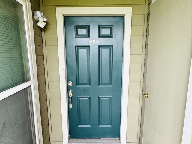 4113 Esters Road 603, Irving, TX 75038