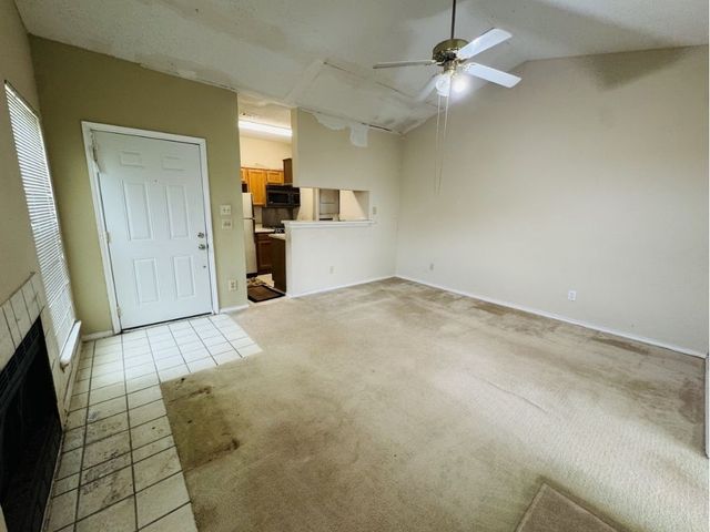 4113 Esters Road 603, Irving, TX 75038