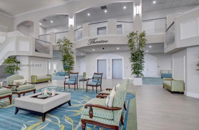 452 Flanders J 452, Delray Beach, FL 33484