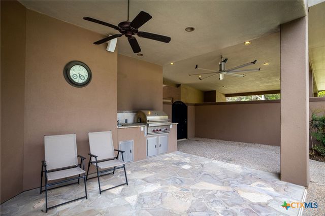 474 Hunters Trophy, New Braunfels, TX 78132