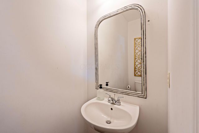 2942 Clark State Crossing, Blacklick, OH 43004