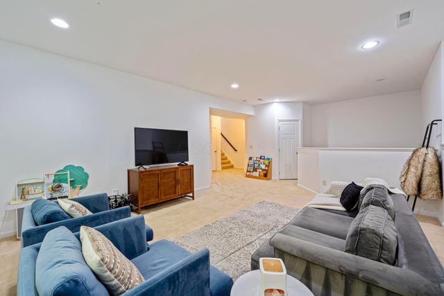 2942 Clark State Crossing, Blacklick, OH 43004