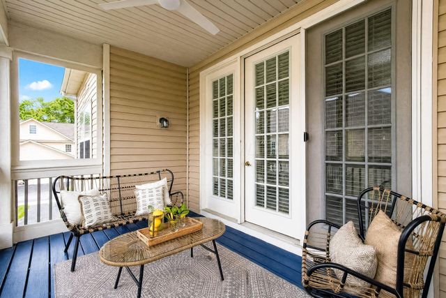 1426 Carylake Circle, Columbus, OH 43240