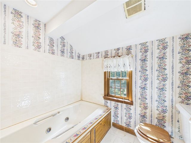 119 Park View Avenue, Warwick, RI 02888