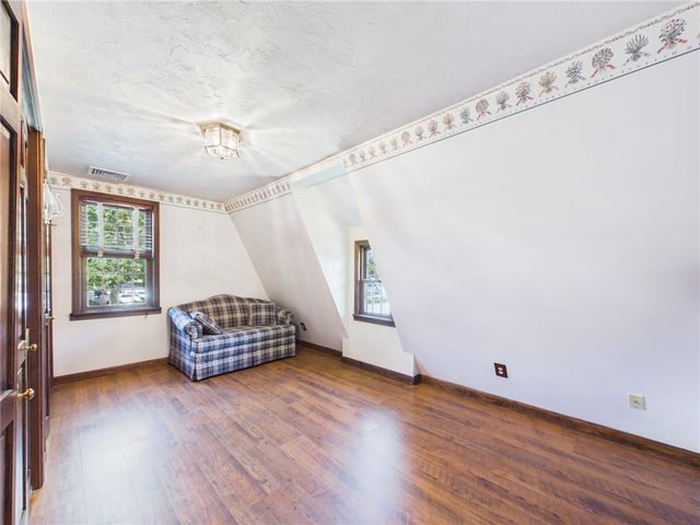 119 Park View Avenue, Warwick, RI 02888