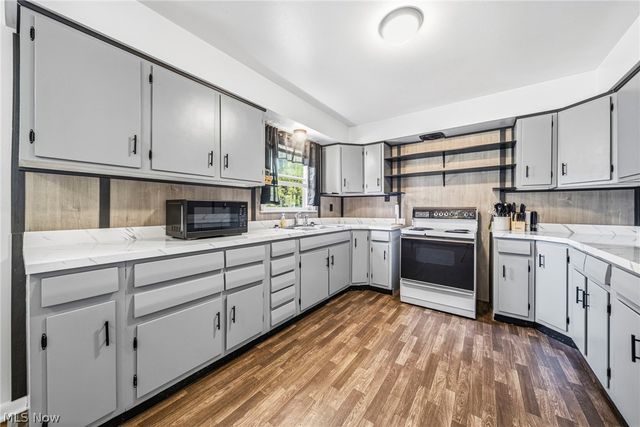 3146 Spencer Drive, Geneva, OH 44041