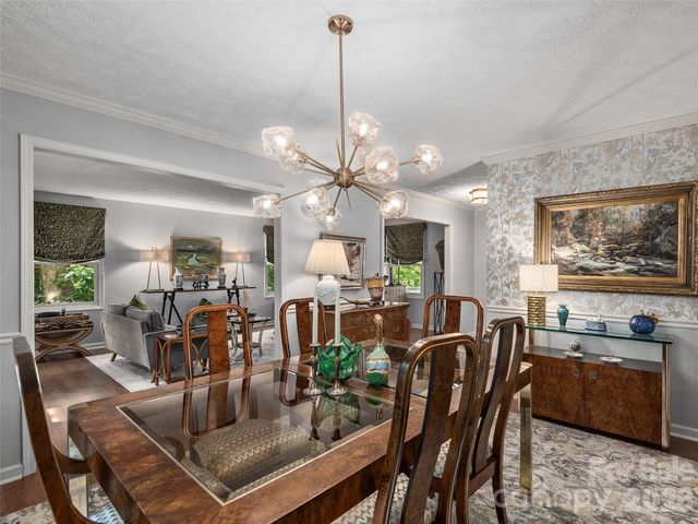 122 Brandon Road, Hendersonville, NC 28739