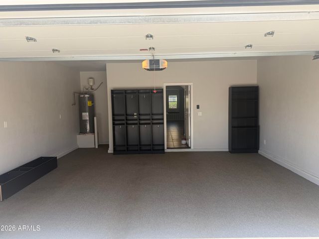 3769 E KERRY Lane, Phoenix, AZ 85050