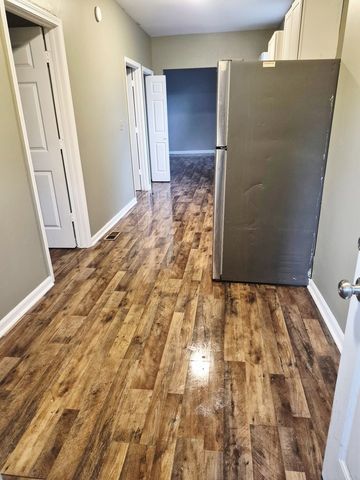 1133 E 81st Street 1R, Chicago, IL 60619