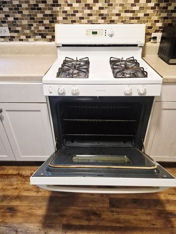 1133 E 81st Street 1R, Chicago, IL 60619