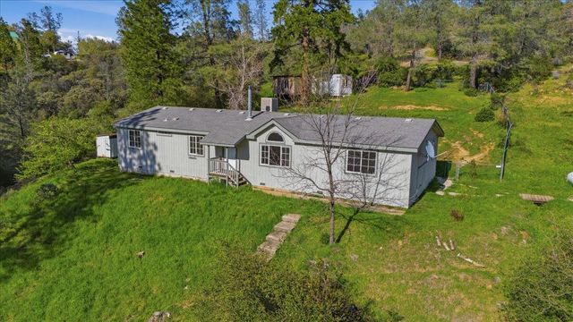 13511 McCarter Way, Grass Valley, CA 95949