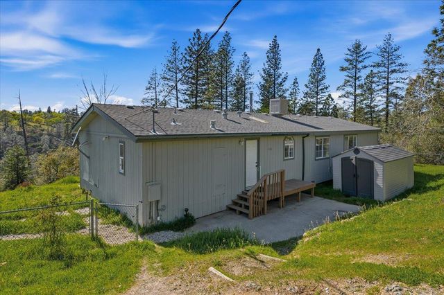 13511 McCarter Way, Grass Valley, CA 95949