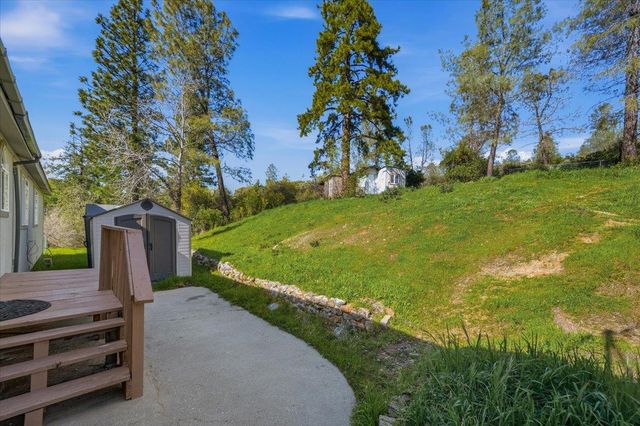 13511 McCarter Way, Grass Valley, CA 95949
