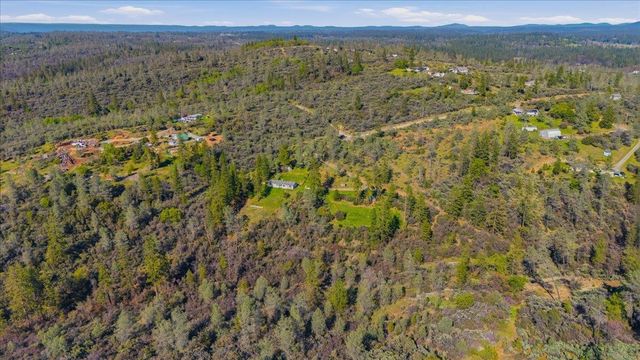 13511 McCarter Way, Grass Valley, CA 95949