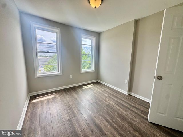 2123 WALBROOK AVE, Baltimore, MD 21217