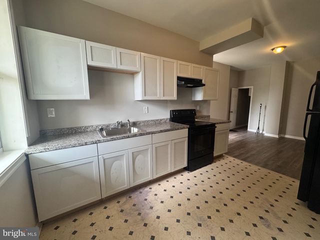 2123 WALBROOK AVE, Baltimore, MD 21217