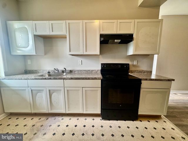 2123 WALBROOK AVE, Baltimore, MD 21217