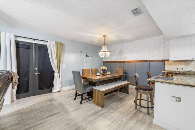 1005 MOOK STREET, Brandon, FL 33510