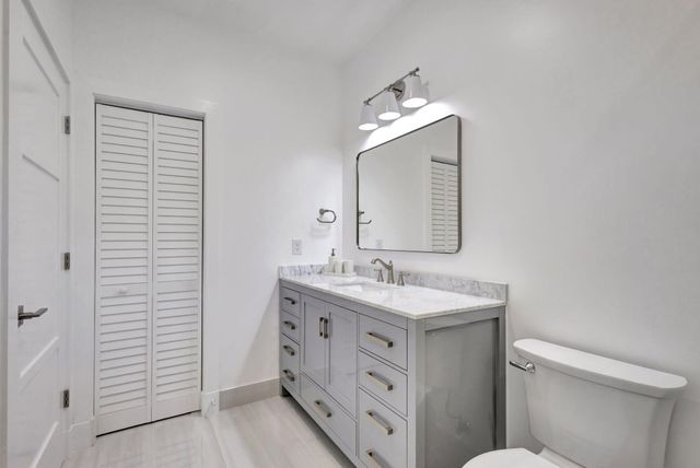 12952 Drayton Road SE, North Palm Beach, FL 33408