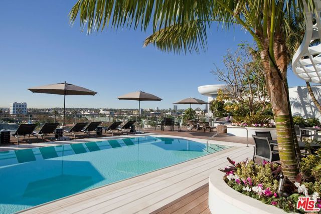 8500 Burton Way 806, Los Angeles, CA 90048