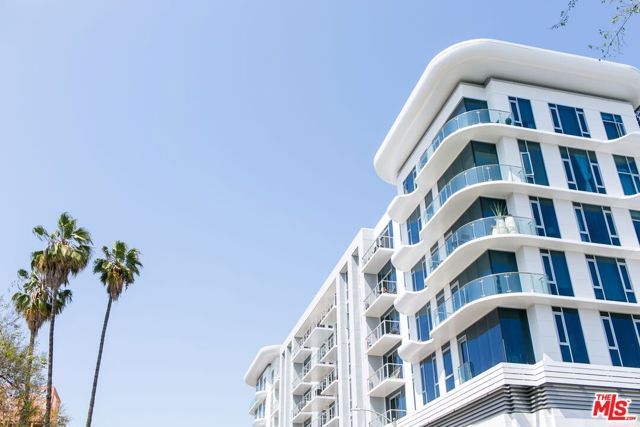 8500 Burton Way 806, Los Angeles, CA 90048