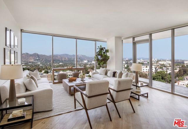 8500 Burton Way 806, Los Angeles, CA 90048