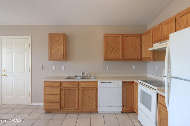 8210 W CONCORDIA Drive, Arizona City, AZ 85123