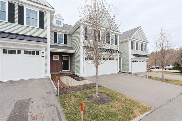 8 Riverstone Way 8, Franklin, MA 02038