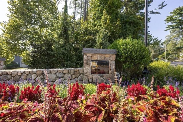 8 Riverstone Way 8, Franklin, MA 02038