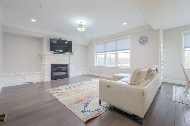 8 Riverstone Way 8, Franklin, MA 02038