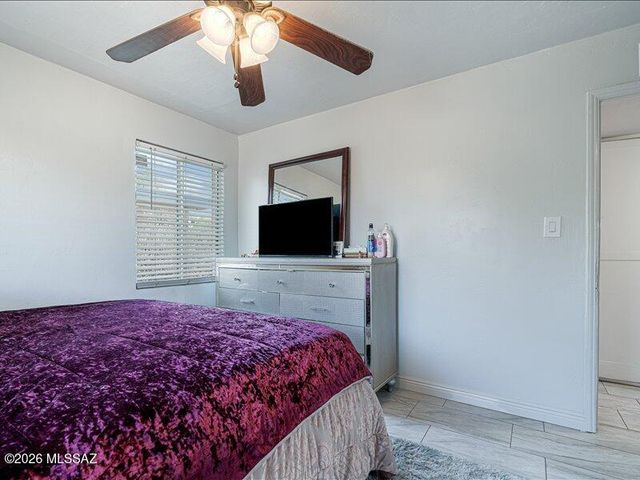 2225 S Hemlock Stravenue, Tucson, AZ 85713