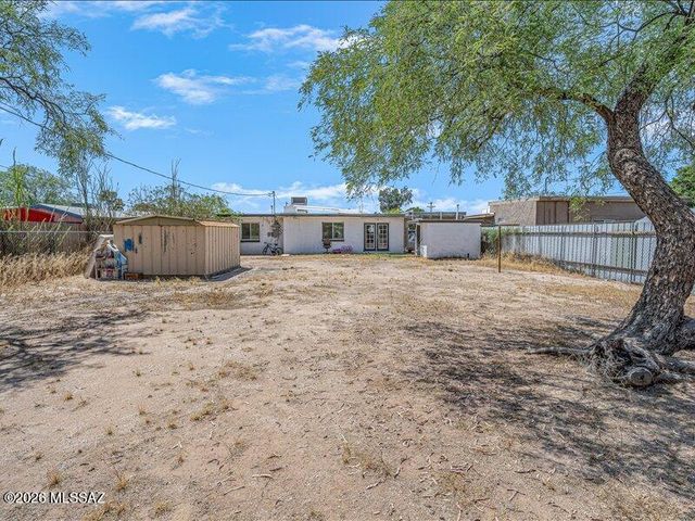 2225 S Hemlock Stravenue, Tucson, AZ 85713