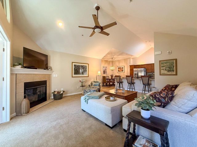 15330 Huff WAY, Brookfield, WI 53005