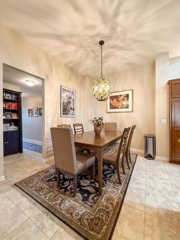 15330 Huff WAY, Brookfield, WI 53005