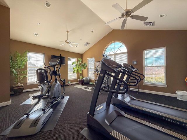 15330 Huff WAY, Brookfield, WI 53005