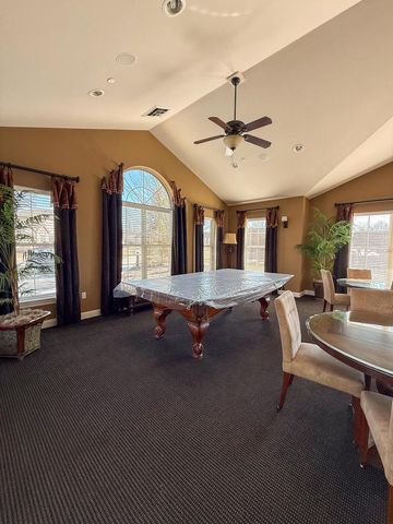 15330 Huff WAY, Brookfield, WI 53005