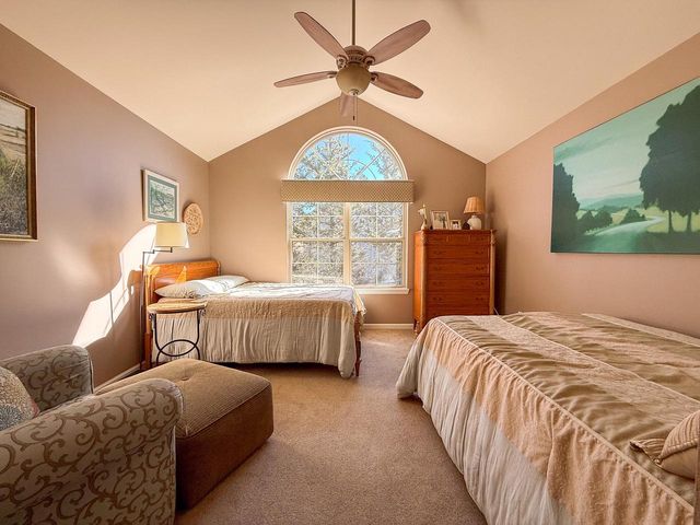 15330 Huff WAY, Brookfield, WI 53005