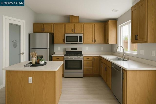 1384 Almador Ter, Atwater, CA 95301