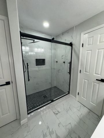 6407 Sandy Oaks Drive, Houston, TX 77050