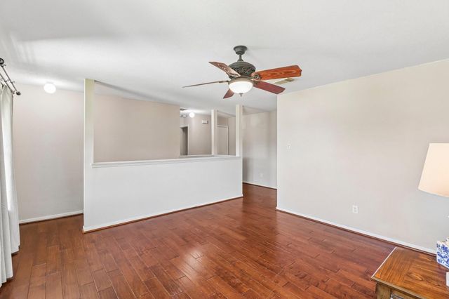 8807 Lacy Willow Court, Tomball, TX 77375